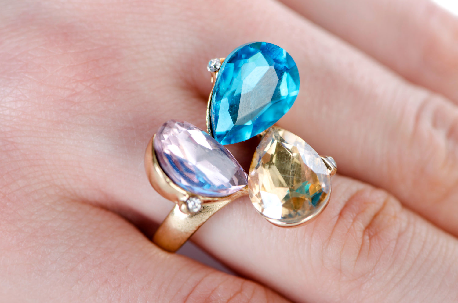 gemstone jewelry 