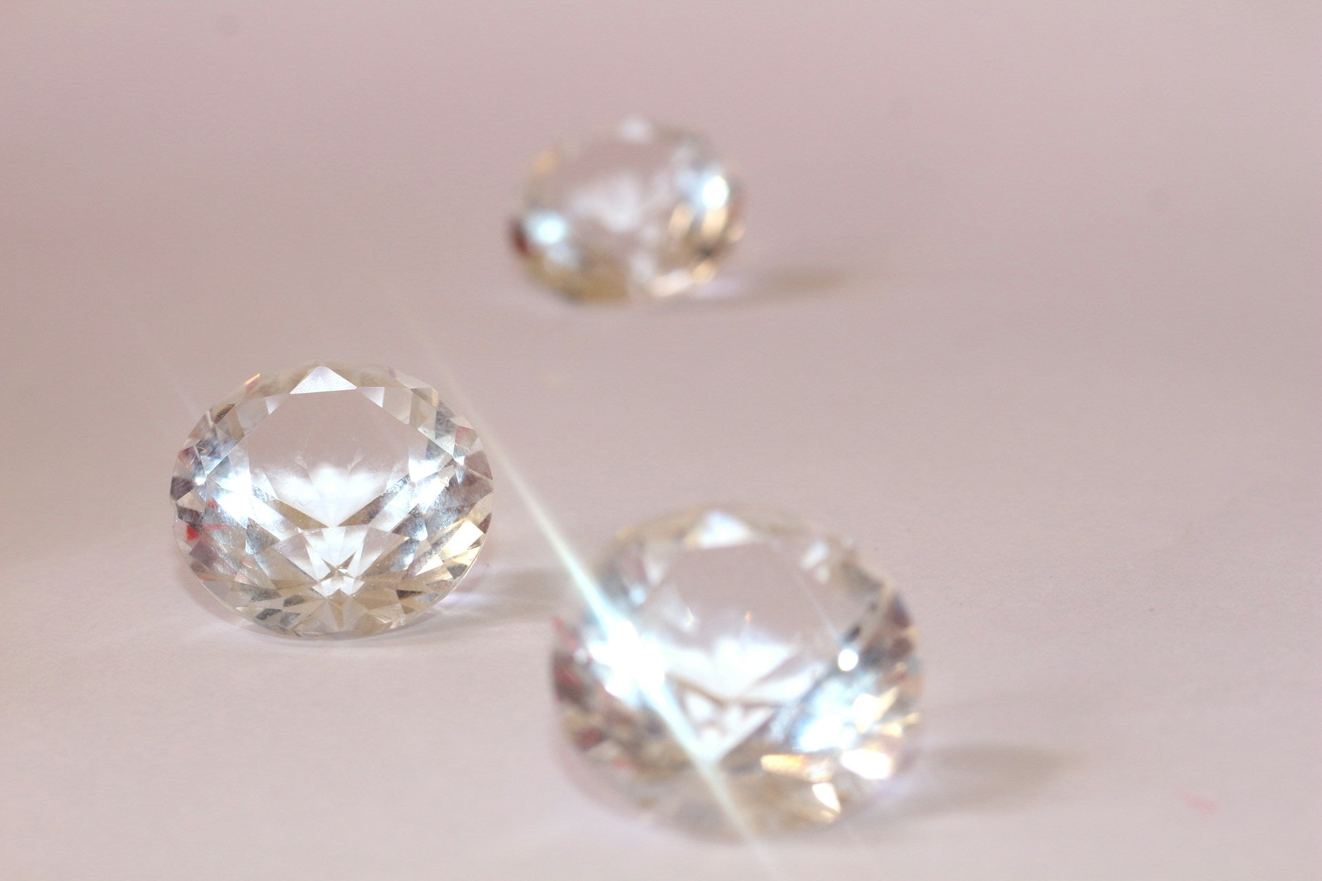 Fixing Loose Stones in Diamond Pavé Huggie Earrings