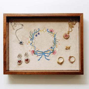 How to Buy Fine Jewelry as a Gift Without Knowing Her Size or  Taste