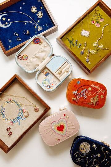 Velvet Jewelry Tray or Walnut Tray? How to Choose the  One You Will Use