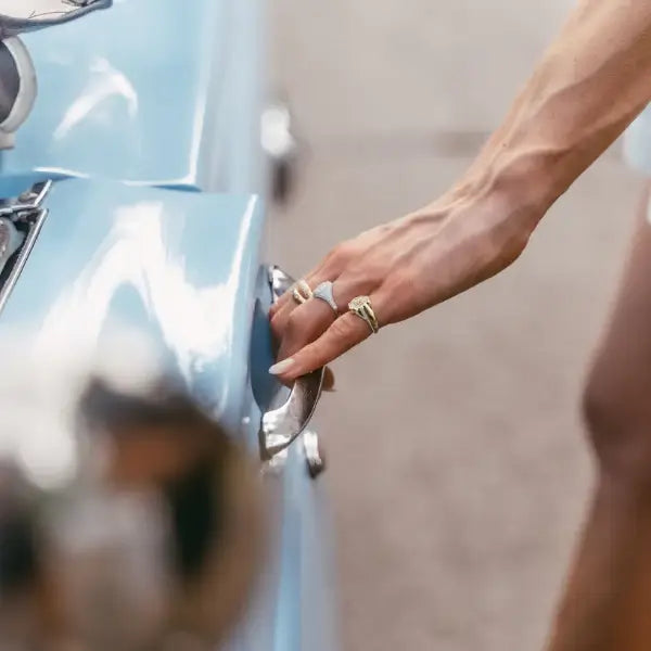 Flora Pinky Ring
